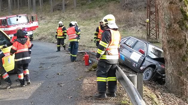 Jeden z astnk rallye havaroval mezi Beovem a Hornm Slavkovem.