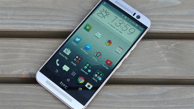 HTC One M9