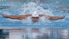 Americký plavec Michael Phelps byl nejrychlejí na trati 100 metr motýlek na...