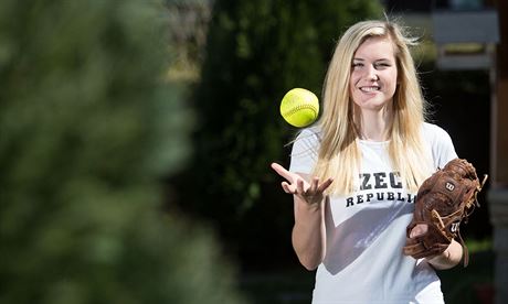 Veronika Pecková, softballová reprezentantka