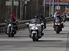 Motorkáský gang Noní vlci vyrazil z Moskvy na Berlín (25. dubna 2015)