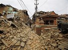 Následky zemtesení v nepálském Bachtapúru (26. dubna 2015)