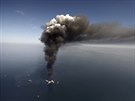 Havárie ropné ploiny Deepwater Horizon spolenosti BP v Mexickém zálivu...
