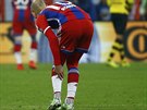 JE TO ZLÉ Arjjen Robben z Bayernu se drí za levé lýtko, do zápasu se vrátil po...