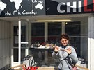 Den pátý: papričky při Whole30 dovoleny! Zašla jsem tedy do Wold of chilli v Brně na Pekařské. První sklizeň prý bude až začátkem června, tak jsem vzala alespoň drcené Jalapeňo mírumilovně vyhlížející skrz zkumavku Den pátý: papričky při Whole30 dovoleny! Zašla jsem tedy do Wold of chilli v Brně na Pekařské. První sklizeň prý bude až začátkem června, tak jsem vzala alespoň drcené Jalapeňo mírumilovně vyhlížející skrz zkumavku