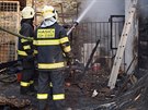 Při požáru v Hrošce na Rychnovsku zemřela žena (24.4.2015).