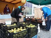 Farmái na Andlu prodávají vlastní jablka a hruky.
