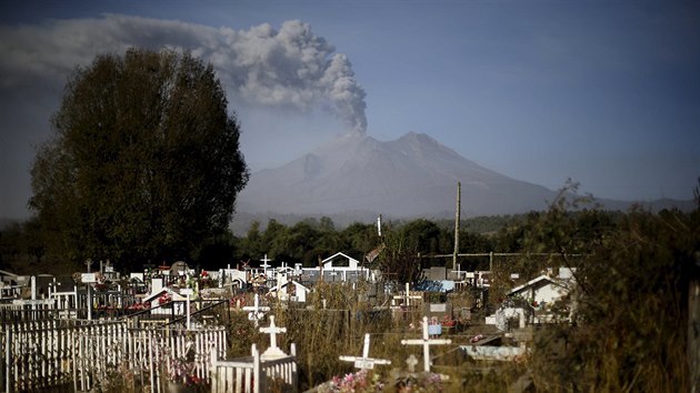 Erupce sopky Calbuco. (25. dubna 2015)