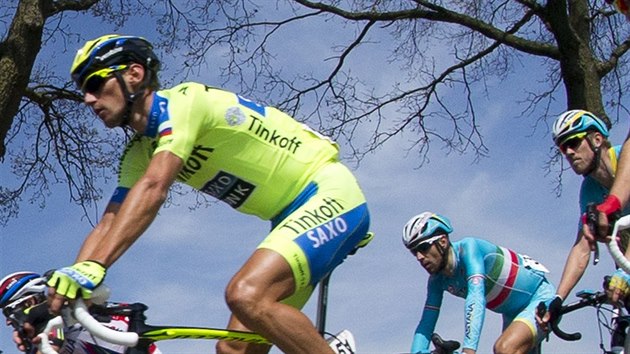 Cyklista Roman Kreuziger na trati závodu Amstel Gold Race