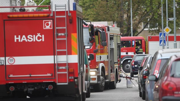 Policie nala pi zsahu proti extrmistm v Brn-Krlov Poli vbuninu (28.4.2015).