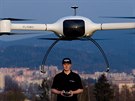 Jabloneck� podnikatel Jan Sejkora si cht�l koupit dron. Na trhu ale nesehnal...