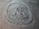 Detail reli�fu na jednom ze zvon� ve v�i d�mu svat�ho V�clava.