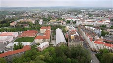 Pohled na Olomouc a dále do kraje z v�e dómu svatého Václava. V levé �ásti...