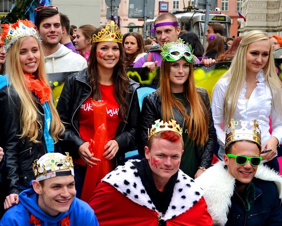 Praský Majáles. Studentský prvod proel centrem msta z Vodikovy ulice a na...