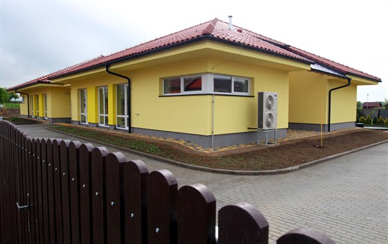 V nových domovech ve Slatiňanech mají klienti bydlení jako ve vlastních domovech.