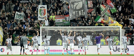RADOST, EUFORIE, EXTÁZE. Fanouci a hrái italského mistra Juventusu Turín