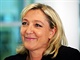 Marine Le Penov po pletu na prask ruzysk letit (5. kvtna 2015)