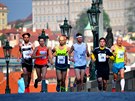 V Praze se  bí maraton.
