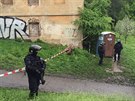 Zásah policist proti neoprávnnému uívání usedlosti Cibulka v praských...