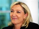 Marine Le Penová po píletu na praské ruzyské letit (5. kvtna 2015)