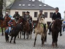 Skupina jezdc na koních z Lankrounska.