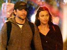 Bradley Cooper a Irina aiková pi romantické veerní procházce New Yorkem