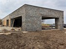 Nov� budovan� vstupn� objekt dolu Jeron�m je t�sn� p�ed dokon�en�m