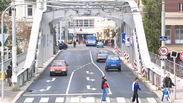 Naposledy byl Most Miloše Sýkory rekonstruován v roce 2002.