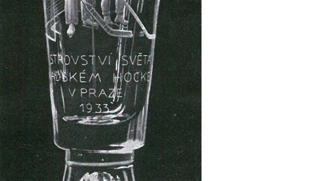 TROFEJ PRO VTZE MS V ROCE 1933. Dobyli ji Amerian.