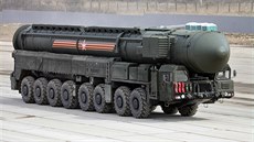 Mezikontinentální balistická raketa RS-24 Jars představuje nejmodernější zbraň...