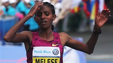 Etiopanka Yebrgual Meleseová vyhrála Praský maraton mezi enami.