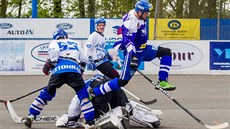Momentka z hokejbalového duelu Letohrad vs. Vlašim