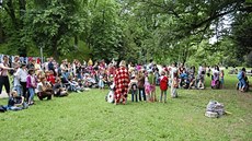 Takto se bavili náv�t�vníci festivalu Dobrý den Kociánko p�ed �ty�mi lety. Akce...