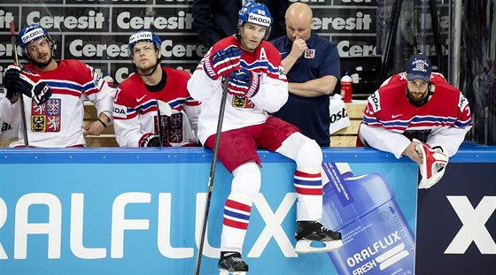 Jaromír Jágr letos na mantinelu během hokejového MS posedávat nebude.