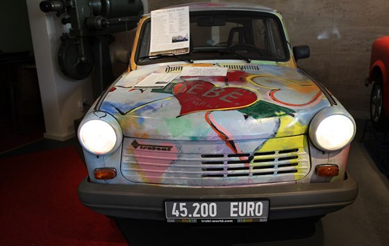 Za nejdraí trabant svta jeho majitel zaplatil neskutených 45 tisíc eur.