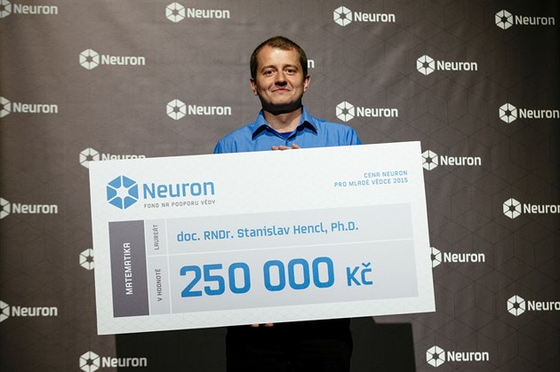 Staniclav Hencl, laureát ceny Neuron pro mladé v�dce za rok 2015 v oboru...