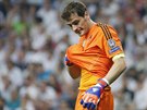 ZKLAMANÁ LEGENDA. Iker Casillas, branká Realu Madrid, odchytal proti Juventusu...