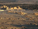 Pohled na rozlehlý archeologický areál v syrské Palmýe.  Archivní snímek.