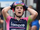 Jan Polanc neme uvit, e vítzí v páté etap Giro d´Italia.