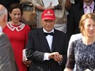 Niki Lauda na svatb Geri Halliwellové a Christiana Hornera (Woburn, 15. kvtna...