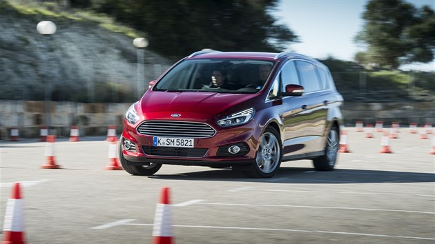 Ford S-Max