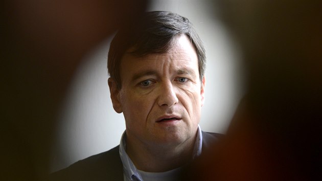 Bval poslanec David Rath obalovan z korupce ped jednnm Krajskho soudu v Praze. (19. kvtna 2015)