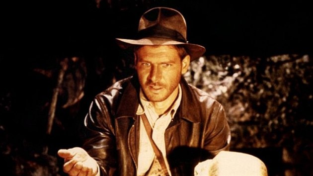 První film o neohroženém Indianu Jonesovi Dobyvatelé ztracené archy vznikl v roce 1981. Hlavní roli dostal Harrison Ford.