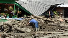 Silné de�t� zp�sobily na severozápad� Kolumbie sesuvy p�dy (18. kv�tna 2015).