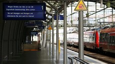 Informace o stávce na berlínském nádraí Ostbahnhof (7. kvtna 2015)