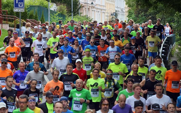 Na start Mattoni 1/2Maratonu Karlovy Vary se postavilo 3500 bc ze 44 zemí...