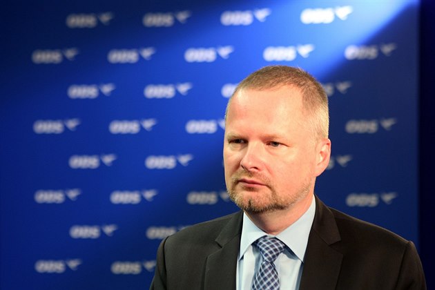 P�edseda ODS Petr Fiala vybídl vládu, aby nepokra�ovala v nezvratných krocích vedoucích k budoucímu p�ijetí eura.