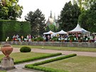 Královská zahrada Praského hradu, v ní se i letos koná Prague Food Festival.