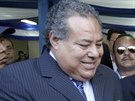 Julio Rocha, prezident fotbalové federace Nicaraguay, (vlevo) a éf svtového...