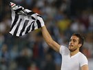 Alessandro Matri z Juventusu Turín slaví gól v prrodlouení finále Italského...